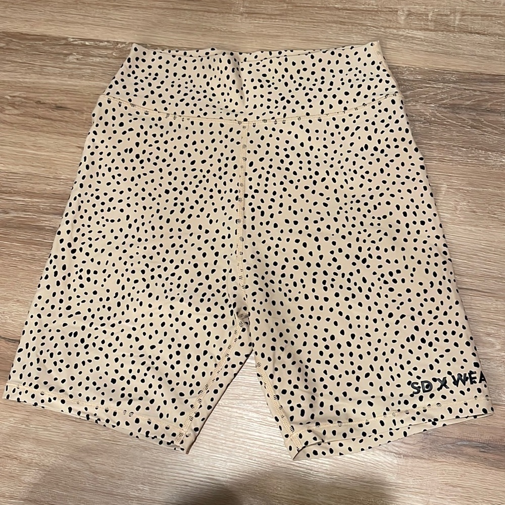 Sarah’s Day x WFA speckle bike shorts